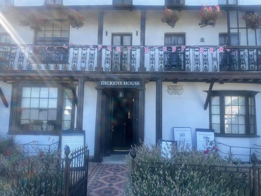 Lovely 1 Bedroom Flat In Broadstairs Bagian luar foto
